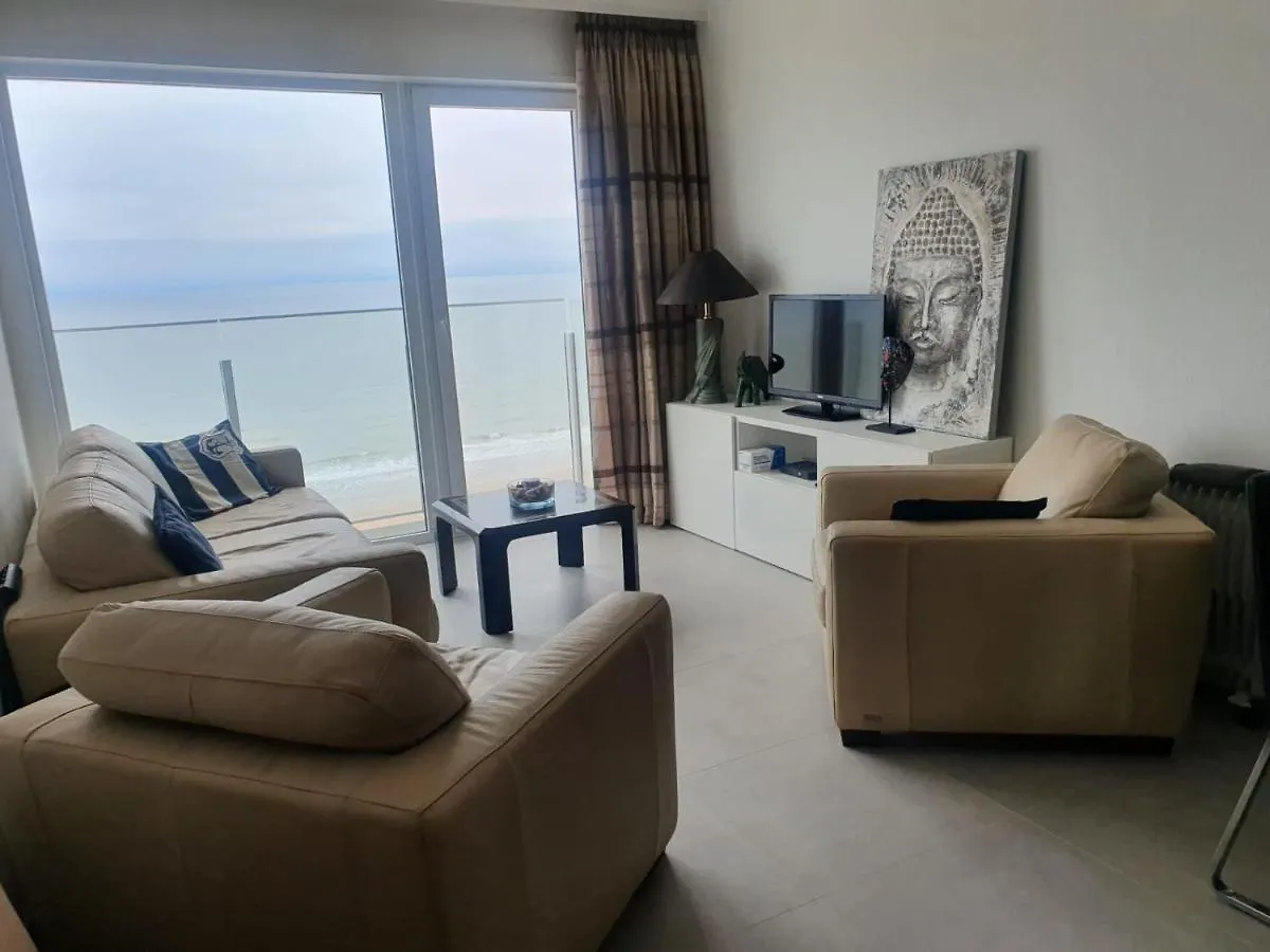 Appartement met 2 slaapkamers op zeedijk Middelkerke 0*,  België